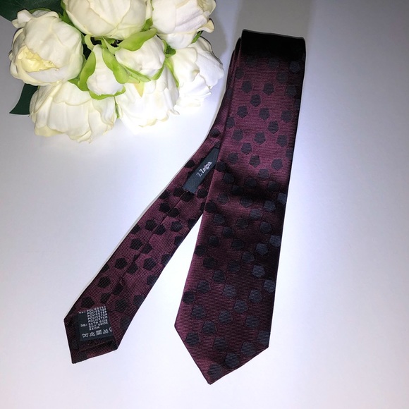 Z Zegna Tie
- Ermenegildo Zegna - Picture 3 of 17